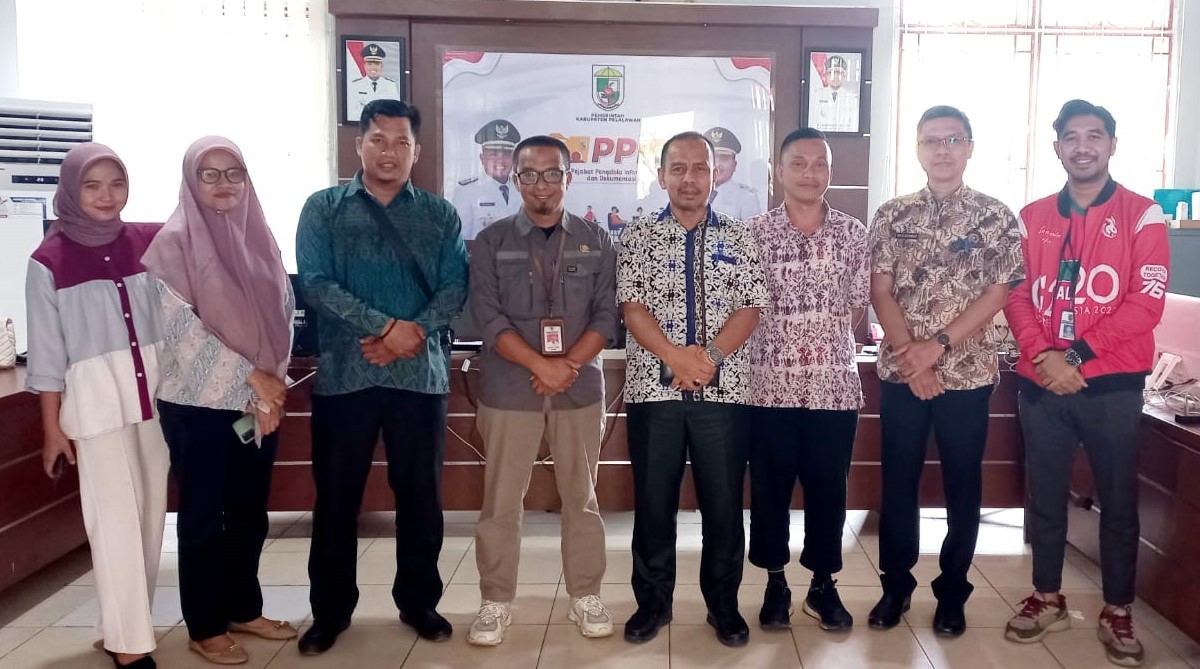 PPID Utama Kabupaten Pelalawan Menerima Kunjungan Kerja KI Provinsi Riau